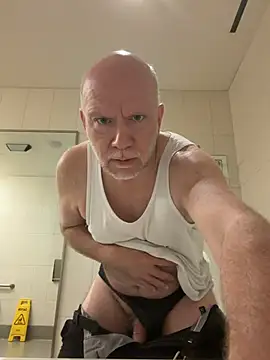 FLSexyGuy online show from April 2026 01:18:01 PM