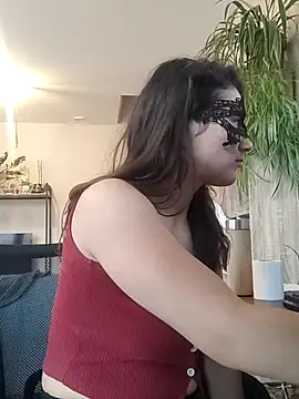 So Lucky Us online show from February 2025 01:01:01 PM