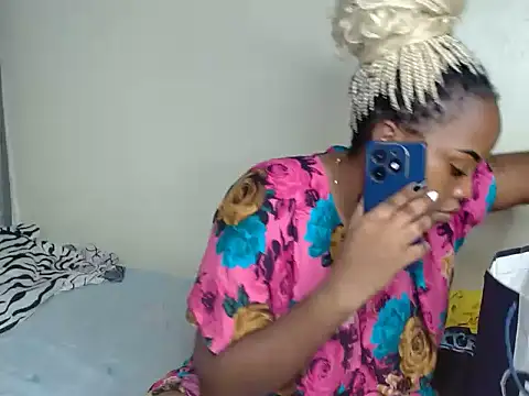Petit haris online show from June 2026 07:19:01 PM