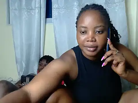 Petit haris online show from May 2026 09:41:02 PM