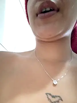 Snapshot of Caccau_scorpion chatting on December 2025 02:16:01 PM Caccau scorpion online show from December 2025 02:16:01 PM