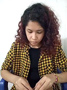 Snapshot of Caccau_scorpion chatting on February 2025 11:32:01 PM Caccau scorpion online show from February 2025 11:32:01 PM