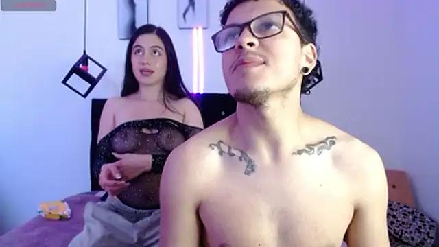 Bonny Bonss online show from March 2026 08:43:01 PM