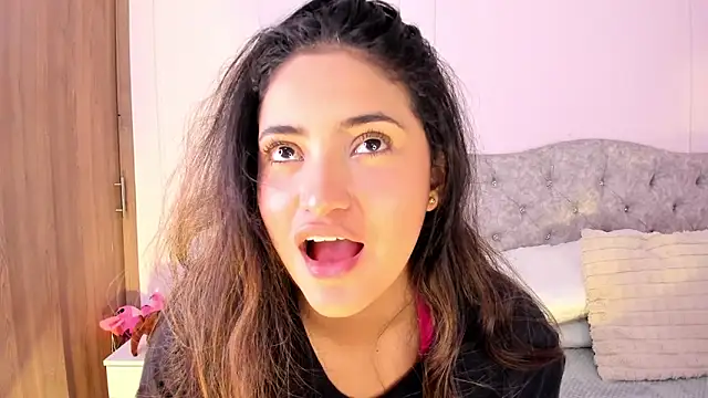 Isa squirt1 online show from December 2025 03:49:02 AM