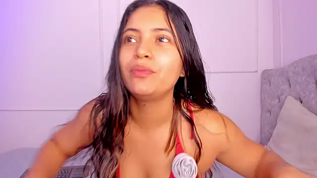 Isa squirt1 online show from June 2026 08:06:01 PM