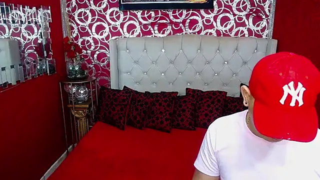 BOYSPEIN online show from March 2025 10:49:02 AM