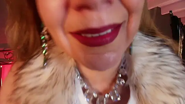 MelaniaKnauss online show from July 2026 07:50:02 PM