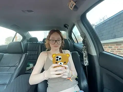 gingerbabe18 online show from March 2026 11:09:01 PM
