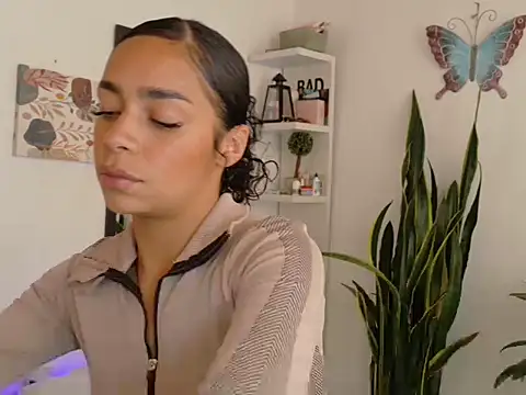 lali2gab online show from April 2026 08:48:02 PM