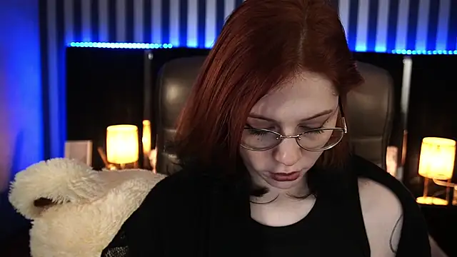 Sasha Exclusive online show from February 2025 03:33:02 AM