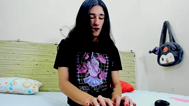 Evil Queen13 online show from November 2025 08:09:02 PM