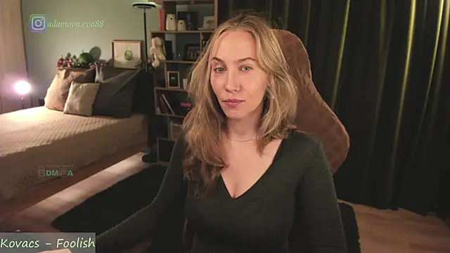 Snapshot of _Eva_Adama chatting on May 2026 06:21:02 PM Eva Adama online show from May 2026 06:21:02 PM