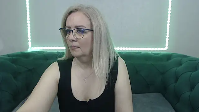 IvanaCharm online show from March 2026 04:08:02 AM