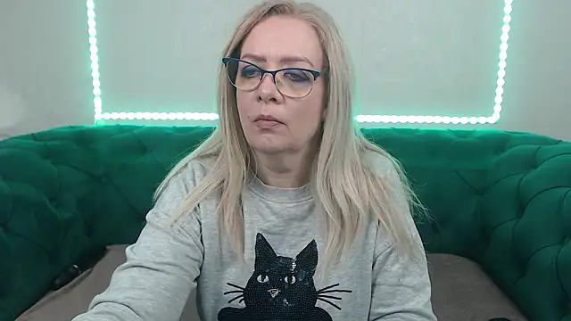 IvanaCharm online show from March 2026 04:23:01 AM