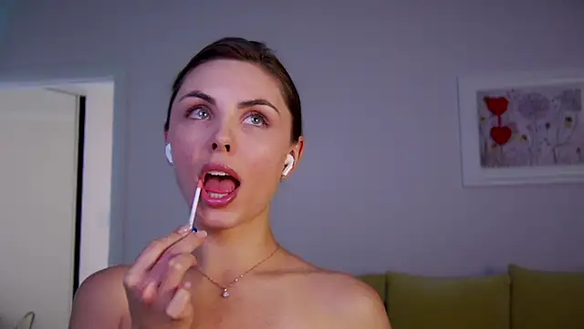 Snapshot of girl_next_door19 chatting on February 2025 08:06:01 AM girl next door19 online show from February 2025 08:06:01 AM