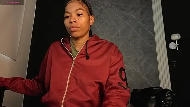 YummyDuooo online show from November 2025 11:58:01 AM