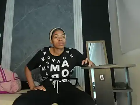 YummyDuooo online show from February 2025 12:52:02 PM