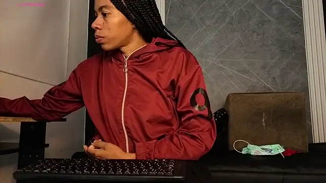 YummyDuooo online show from December 2025 12:41:01 PM