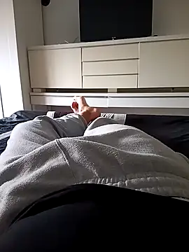 Snapshot of Piroca_meladinha chatting on January 2025 02:47:01 PM Piroca meladinha online show from January 2025 02:47:01 PM