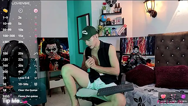 Snapshot of flowers18 chatting on December 2025 10:22:02 PM flowers18 online show from December 2025 10:22:02 PM