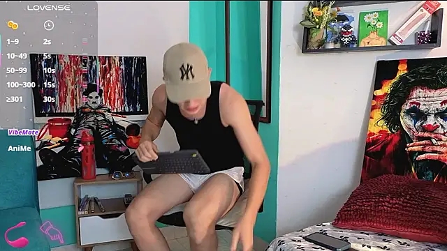 flowers18 online show from February 2026 10:32:01 PM