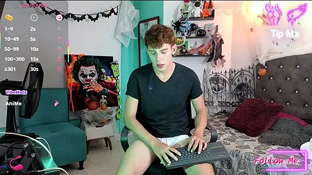 Snapshot of flowers18 chatting on October 2025 11:49:01 PM flowers18 online show from October 2025 11:49:01 PM