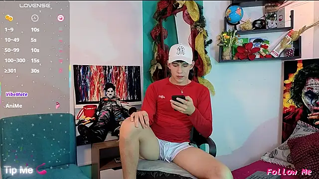 Snapshot of flowers18 chatting on December 2025 11:43:02 PM flowers18 online show from December 2025 11:43:02 PM