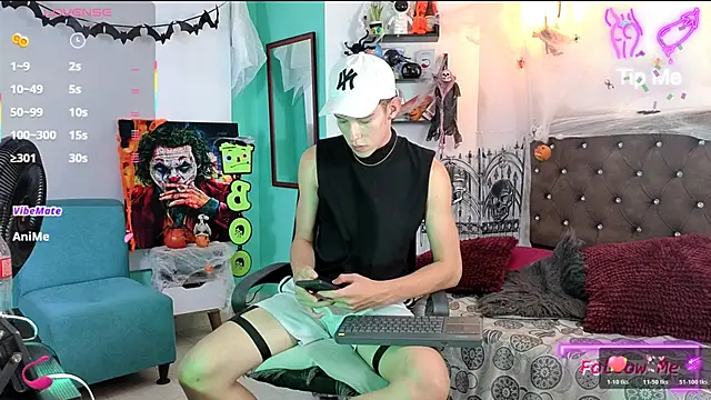 Snapshot of flowers18 chatting on October 2025 10:21:01 PM flowers18 online show from October 2025 10:21:01 PM