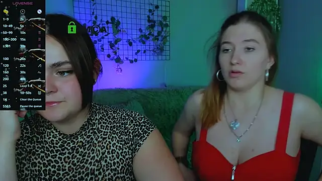 Snapshot of daisy_candy chatting on September 2025 07:41:02 PM daisy candy online show from September 2025 07:41:02 PM