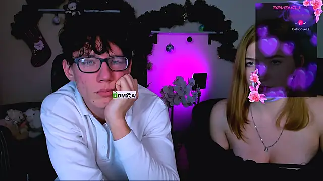 Snapshot of daisy_candy chatting on January 2025 08:37:02 PM daisy candy online show from January 2025 08:37:02 PM