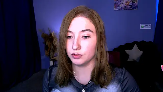 Snapshot of daisy_candy chatting on December 2024 11:22:01 PM daisy candy online show from December 2024 11:22:01 PM