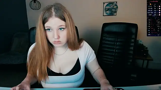 Snapshot of daisy_candy chatting on December 2024 03:26:02 AM daisy candy online show from December 2024 03:26:02 AM