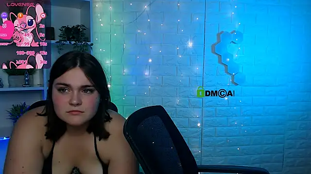 Snapshot of daisy_candy chatting on September 2025 07:43:02 PM daisy candy online show from September 2025 07:43:02 PM