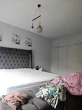 Snapshot of Drippincaty chatting on November 2025 08:51:02 AM Drippincaty online show from November 2025 08:51:02 AM