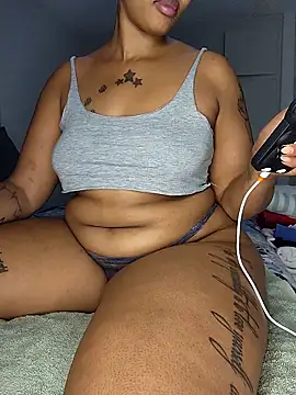 Drippincaty online show from February 2026 07:10:01 PM