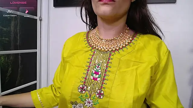 shantala krisha online show from April 2026 12:45:02 PM