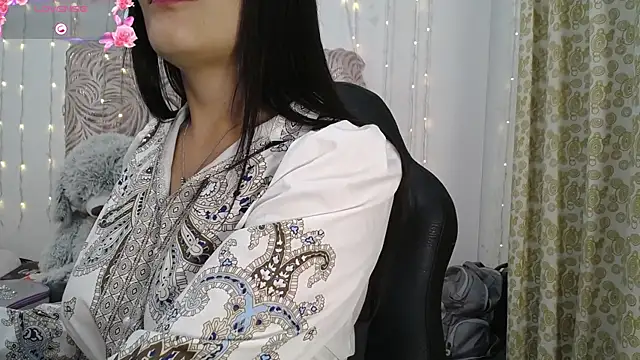 Snapshot of shantala_krisha chatting on July 2026 11:55:02 AM shantala krisha online show from July 2026 11:55:02 AM