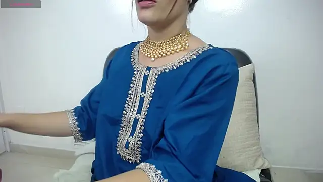 shantala krisha online show from April 2026 07:58:02 PM