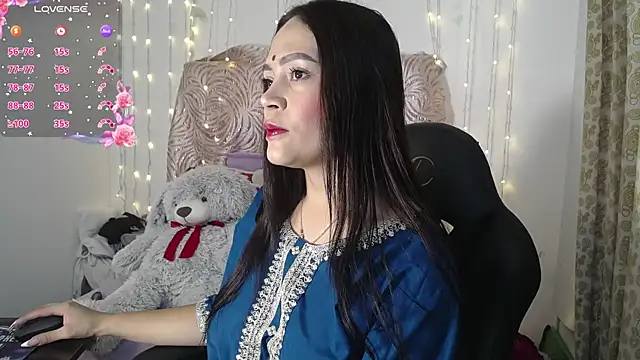 Snapshot of shantala_krisha chatting on July 2026 12:11:01 PM shantala krisha online show from July 2026 12:11:01 PM