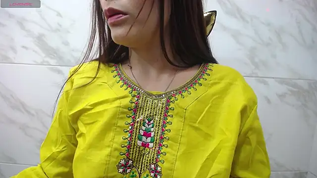 shantala krisha online show from May 2026 07:32:02 PM