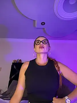 antonhella1 online show from March 2026 11:06:01 PM