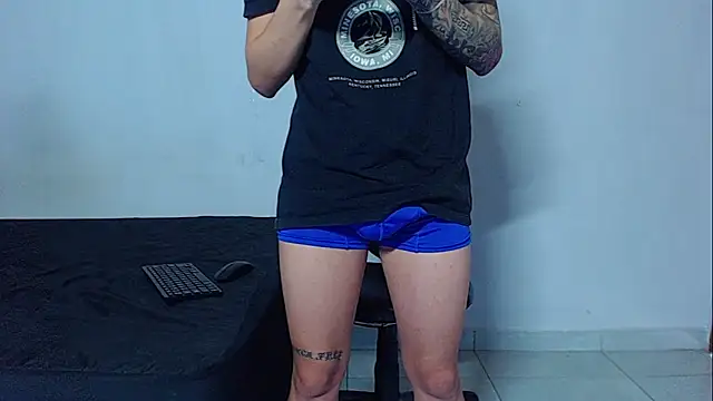 mikecoper 23 online show from February 2026 02:18:02 PM