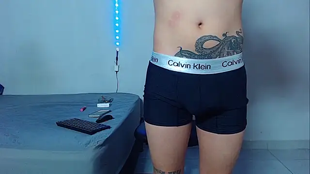 mikecoper 23 online show from October 2025 04:00:01 AM