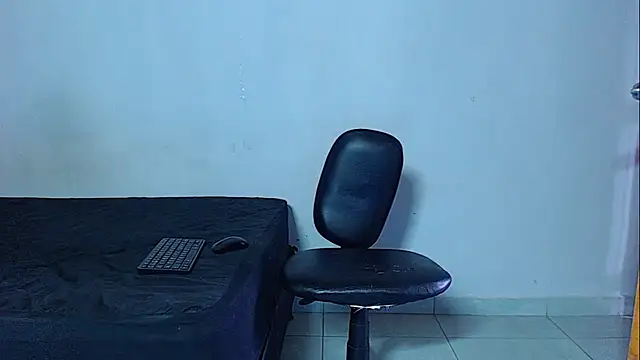 mikecoper 23 online show from February 2026 01:24:02 PM