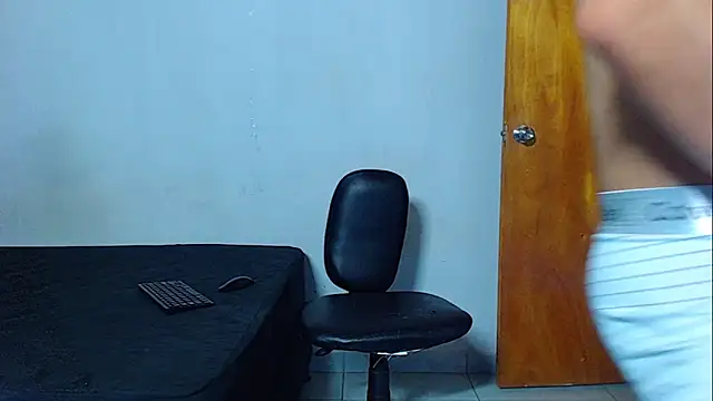 mikecoper 23 online show from March 2026 01:19:01 AM