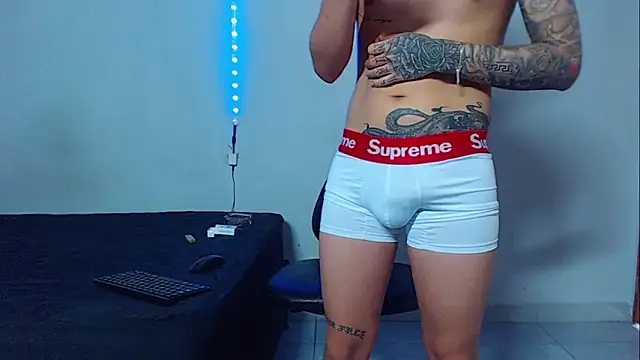 mikecoper 23 online show from November 2025 05:02:01 PM