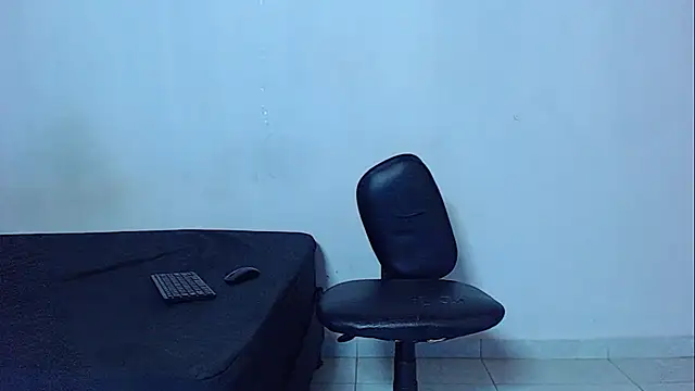 mikecoper 23 online show from May 2026 01:50:01 PM