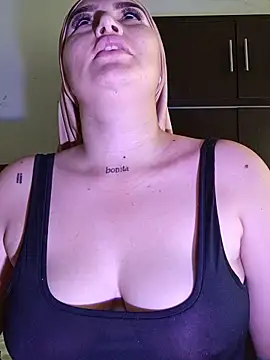 Celeste camila18 online show from May 2026 06:09:01 PM