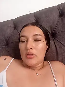 Celeste camila18 online show from May 2026 03:45:02 PM