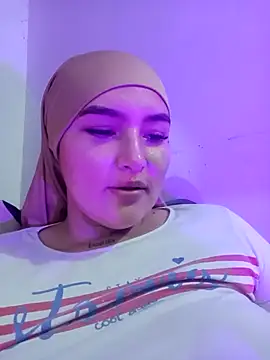 Celeste camila18 online show from March 2026 05:51:02 AM